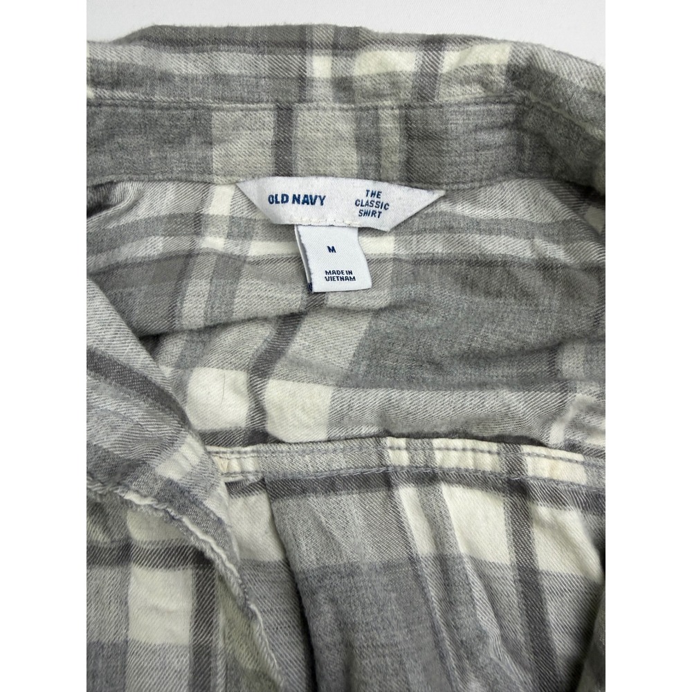 Old Navy The Classic Shirt Mens Medium Grey White Plaid Flannel Button Down Long